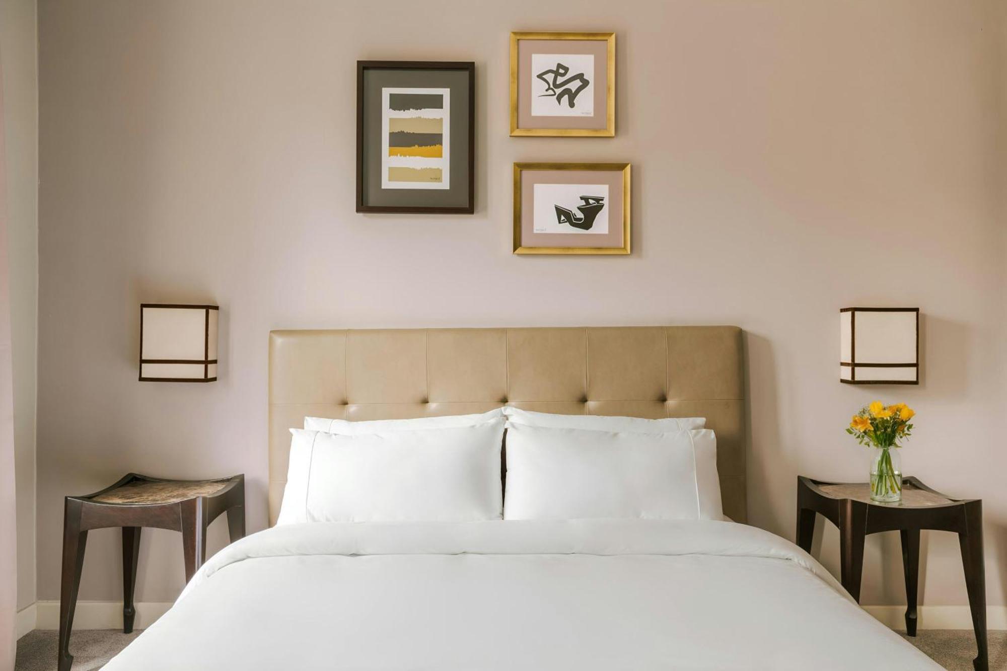 Hotel Opera Frochot Hotel 3*